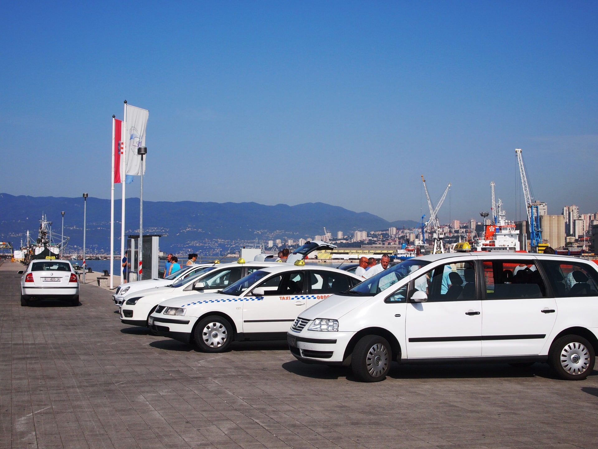 Taxi